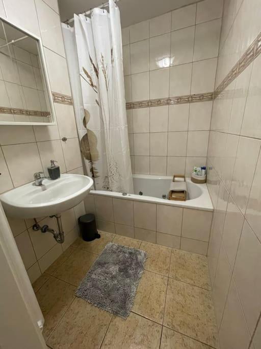 Augsburger Wohnung In Klinikum-Naehe Zewnętrze zdjęcie